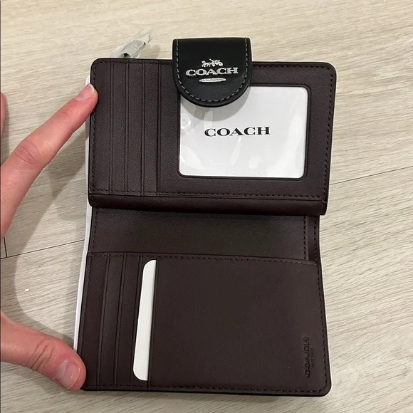 Coach (NWT) Gallery Tote Bag & Wallet in Signature Canvas & Heart Print - Picture 14 of 17